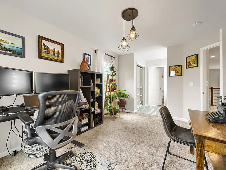 8585 Braun Loop — Photo 24