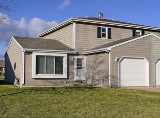 1012 W McKinley Rd, Ottawa, IL 61350