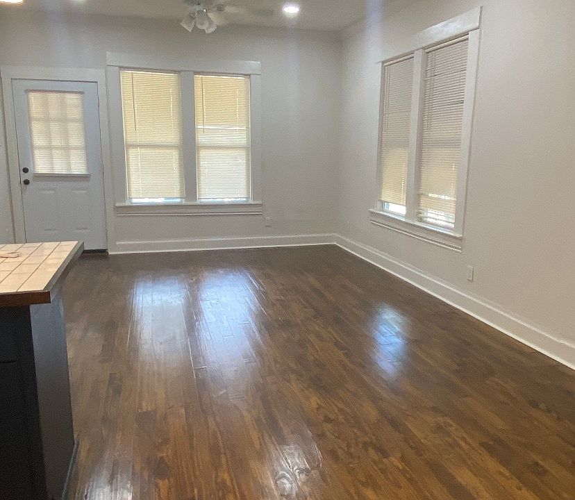 2nd image of 7129 Avenue C #B