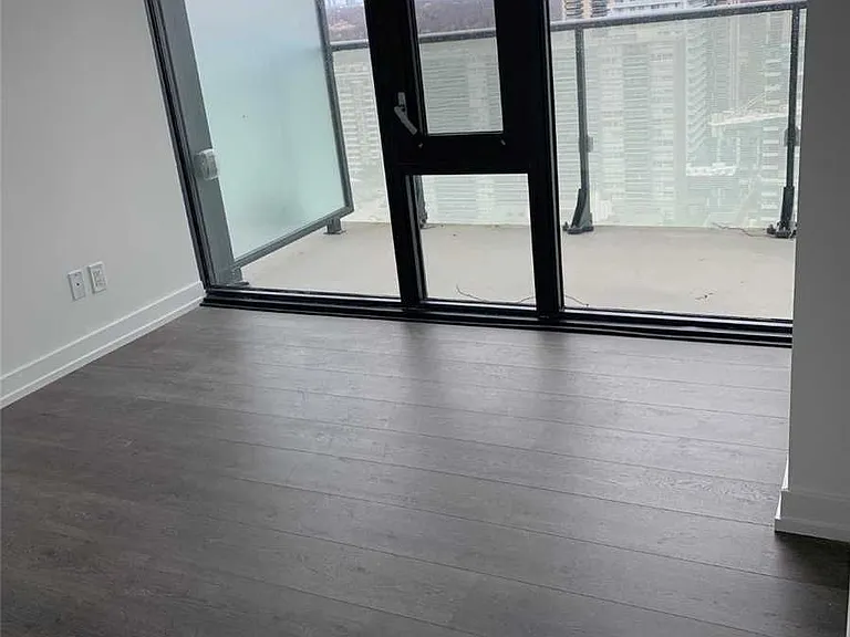 161 Roehampton Ave #2604 — Photo 5