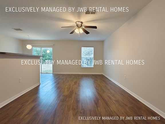 5th image of 8228 Halls Hammock Ct