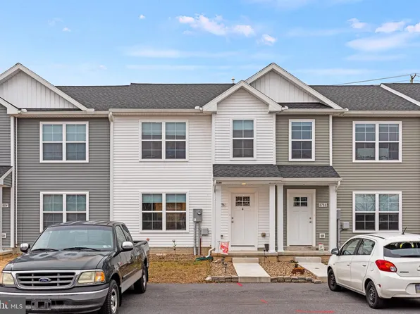 8796 Hillside Way, Waynesboro, PA 17268