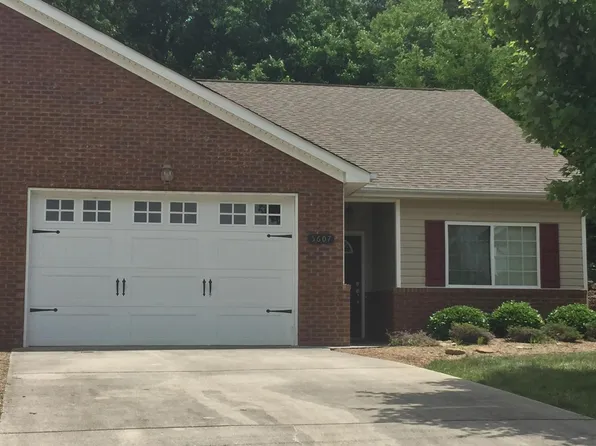 5607 Mountain Oaks Ln, Ooltewah, TN 37363