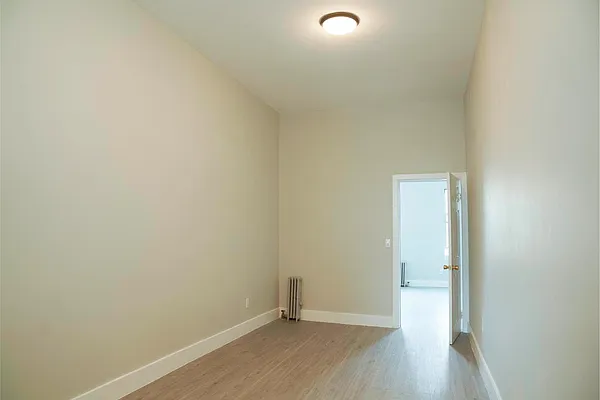 Rented by Daniel Gale Sotheby's International Realty | media 9