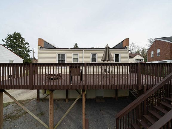 2nd image of 1208 Dayton Ave
