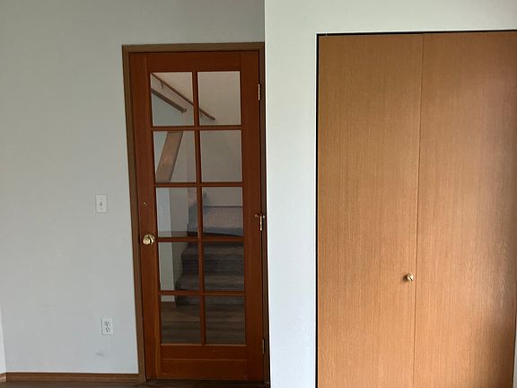 4th image of 1857 Johnson Ave