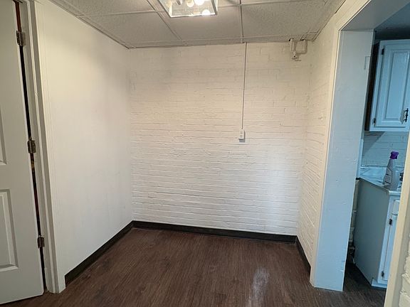 2nd image of 82 Oakdale Ave #6