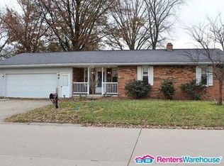 75 Sunflower Dr, Highland, IL 62249