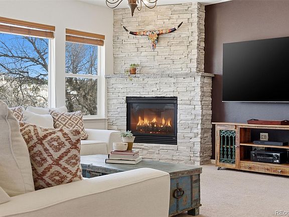 4th image of 3960 Manorbrier Circle