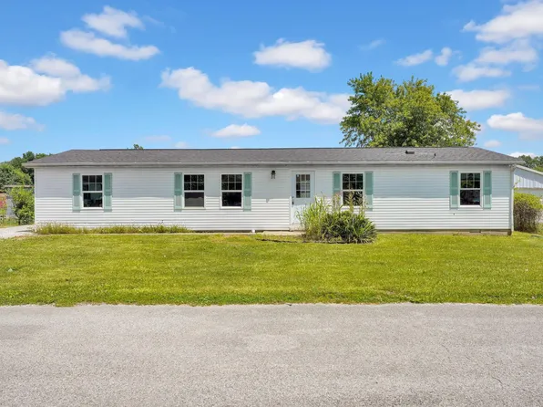 425 Dale St, Mitchell, IN 47446