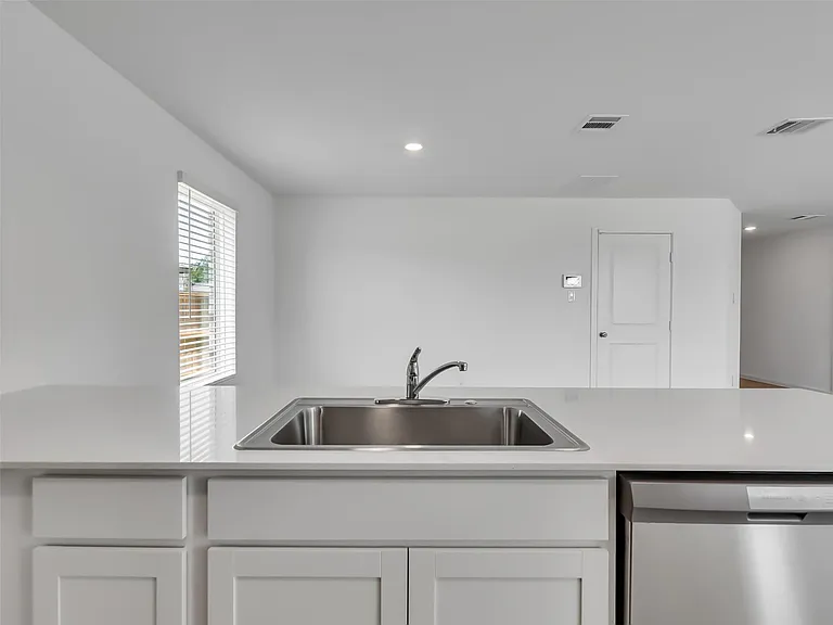 31404 Pratola Serra Cir — Photo 22