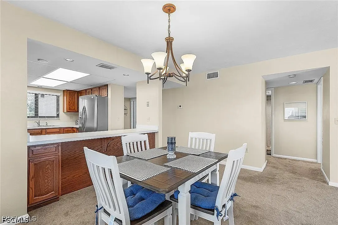 2 bed, 2.0 bath, 1143 sqft, $5,500 — Photo 1