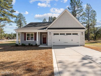 820 Winds Way, Aberdeen, NC, 28315