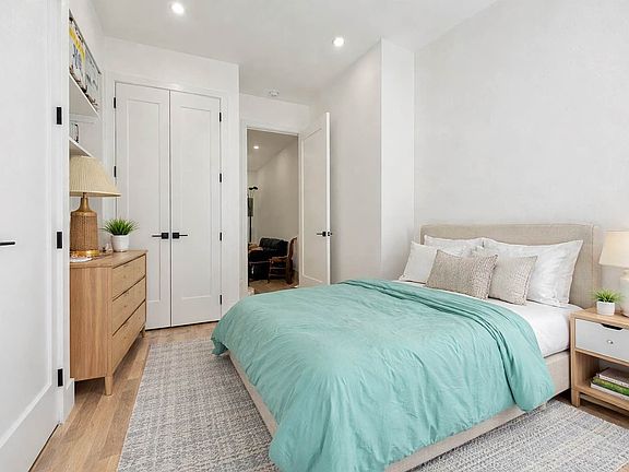 3rd image of 244 Troutman St APT 1L