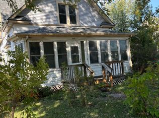 403 East St, Blue River, WI 53518