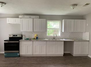 1037 Yupon St, La Marque, TX 77568