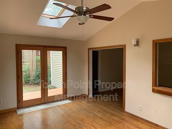 4th image of 12117 Rock Canyon Dr