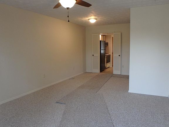 3rd image of 3500 Spanish Villa Dr #3500