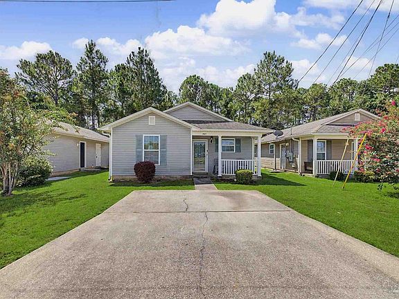 2nd image of 8813 Camshire Cir