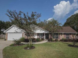 2118 Foxford St, Cantonment, FL 32533