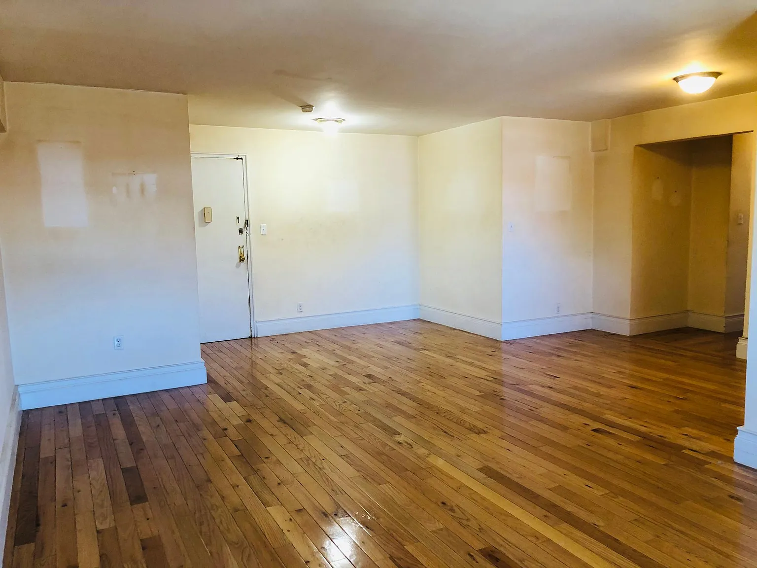 2510 Ocean Pkwy — Photo 2