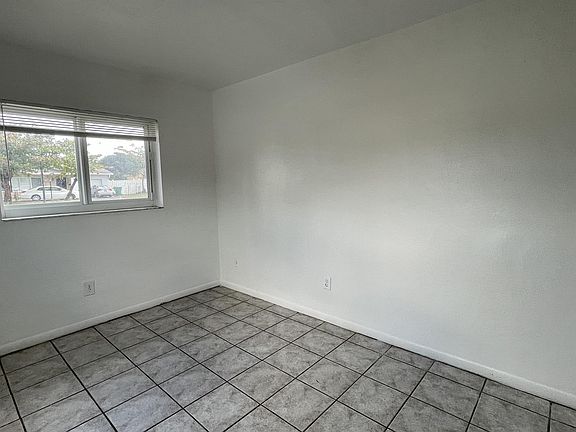 5th image of 5600 NW 15th St #16048167