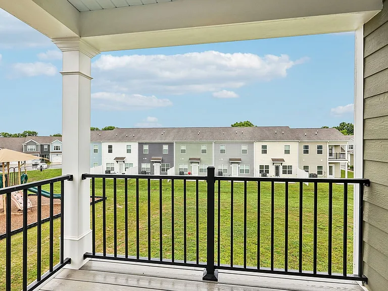Harts Branch Townhomes — Photo 12