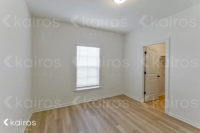 207 Foggy Ln — Photo 8