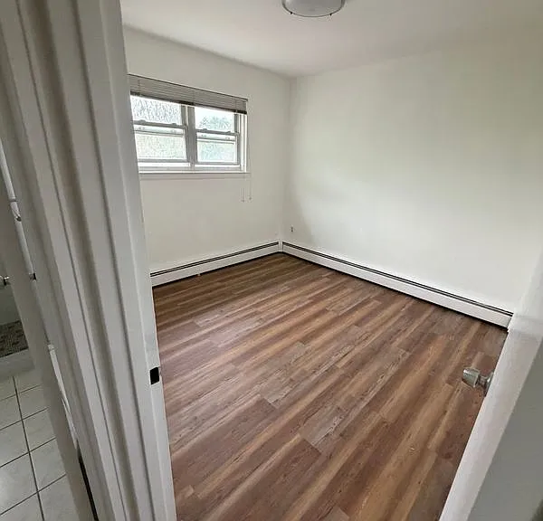 347 Quincy Ave #2 — Photo 8