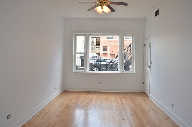 1st image of 906 N Washtenaw Ave #1