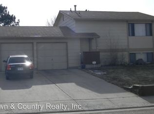 7365 River Bend Rd, Colorado Springs, CO 80911