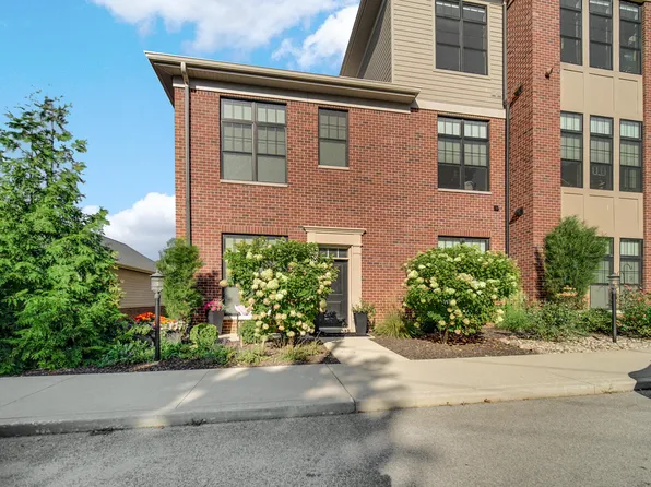 207 Academy St #100, Valparaiso, IN 46383