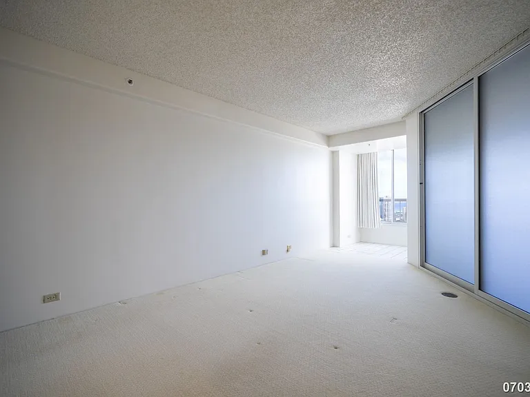 1212 Nuuanu Ave #3903 — Photo 23