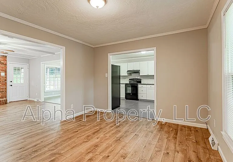 111 Canebrake Dr — Photo 6