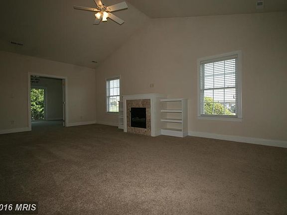 2nd image of 18758 Mesa Ter