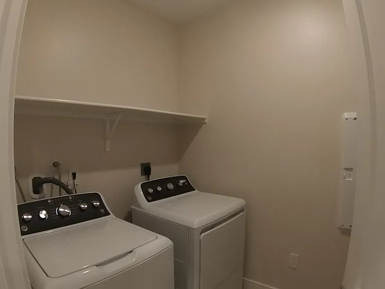 31161 Antares St — Photo 18