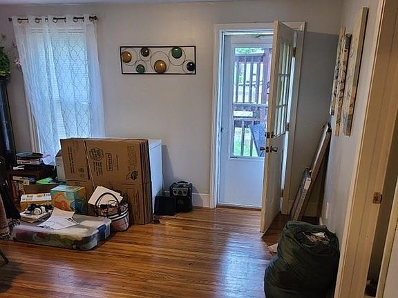 4th image of 78 Farrington St #1