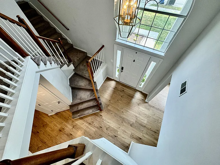 2424 Seven Kings Rd — Photo 6