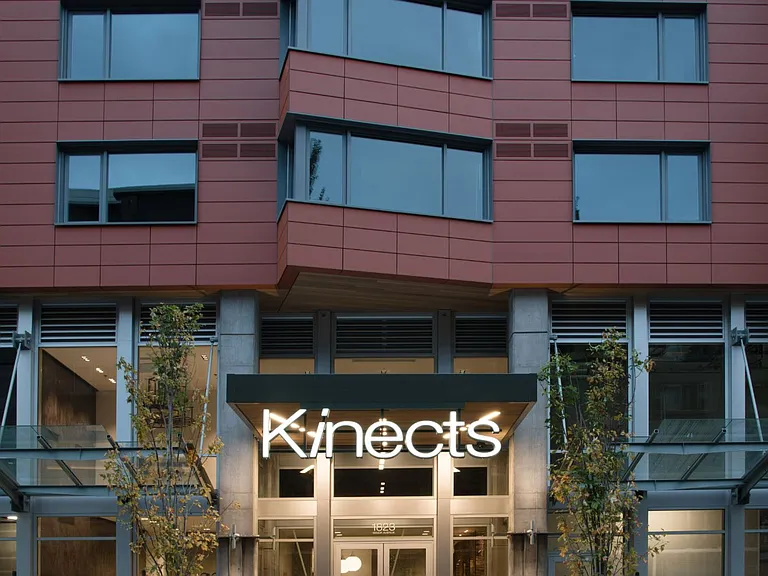 Kinects Tower — Photo 29