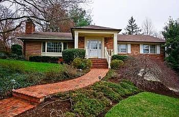 2nd image of 1444 Colleen Ln