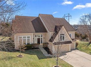 5735 Cottonwood St, Shawnee, KS 66216