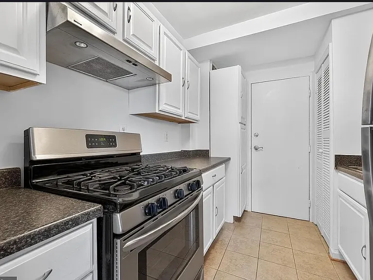 3900 Tunlaw Rd NW #618 — Photo 9