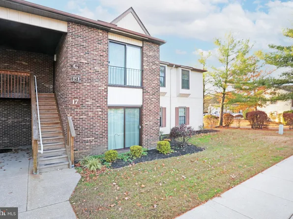 19 Chelsea Ct, Sewell, NJ 08080