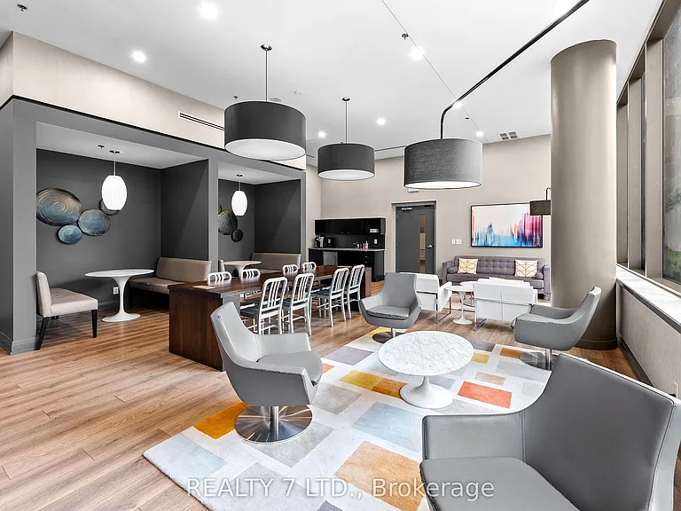 18 Rean Dr #624 — Photo 44