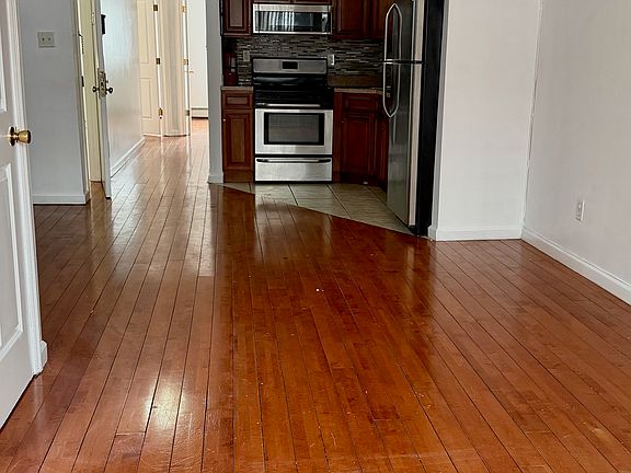 3rd image of 48 Schenck Ave APT 3