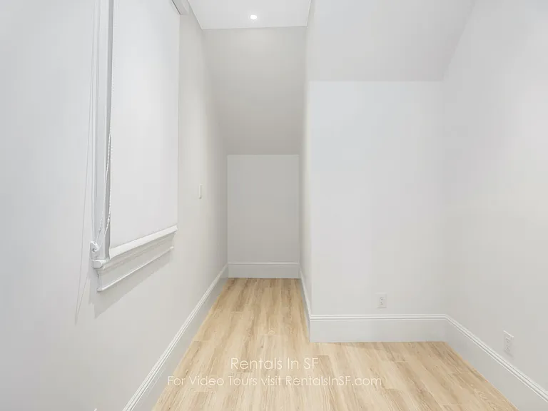167 Belvedere St — Photo 13