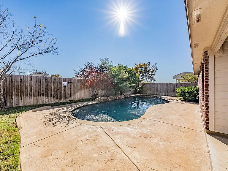 9040 Weller Ln — Photo 44