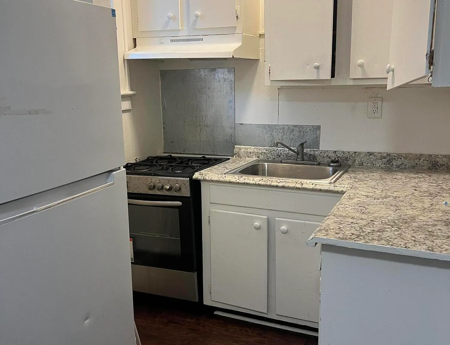 1 bed, $2,000 — Photo 2