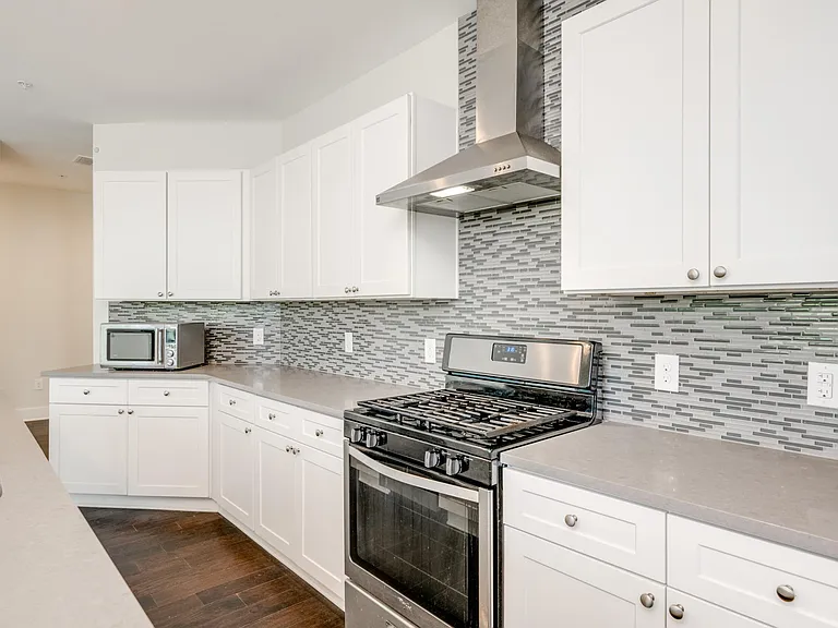 908 Nueces St #12 — Photo 7