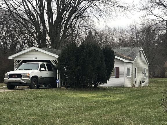 2nd image of 4166 Moulton Dr